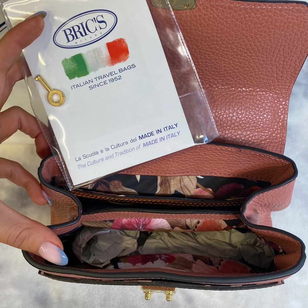 Bric's Milano pink genuine leather crossbody bag - Picture 4 of 8